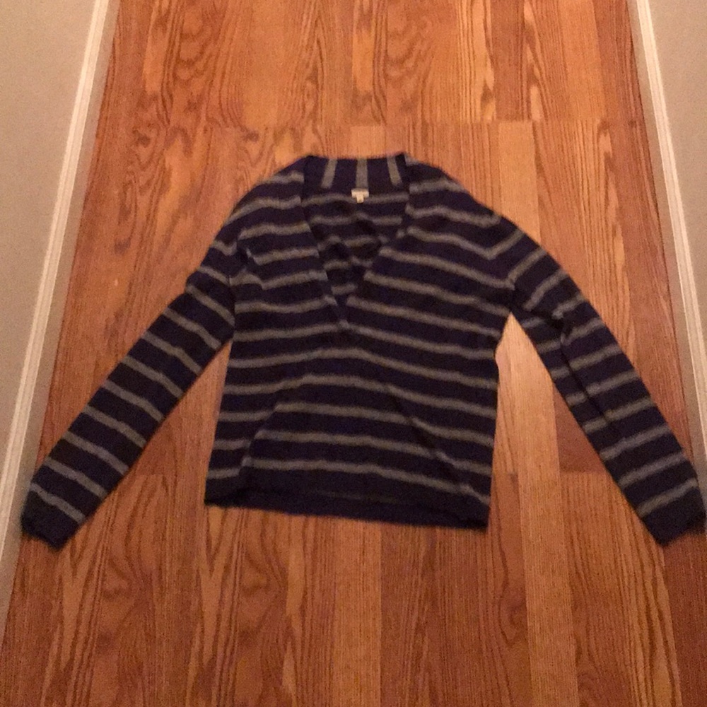 Open v sweater from J Crew in size Medium